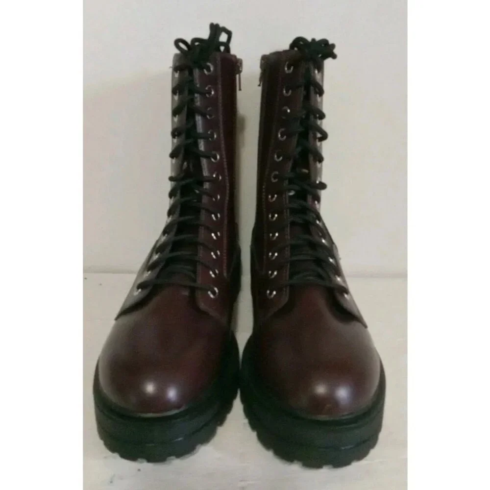 No Boundaries Women's Brown Faux Leather Combat Boot, Size 10, Brown/Black - Picture 2 of 6